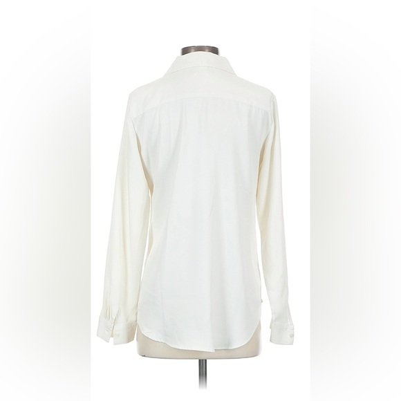 Ann Taylor V Neck Camp Blouse in Cream Size XL - Picture 5 of 6